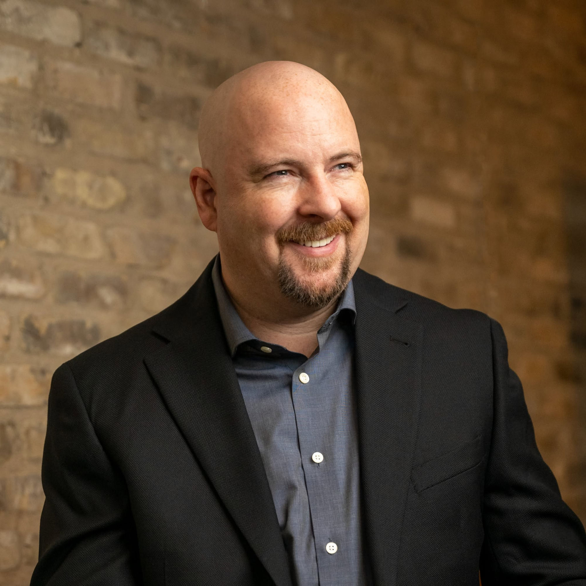 Sean Donahoe, AI Income Engine creator and top 1% JVZoo vendor